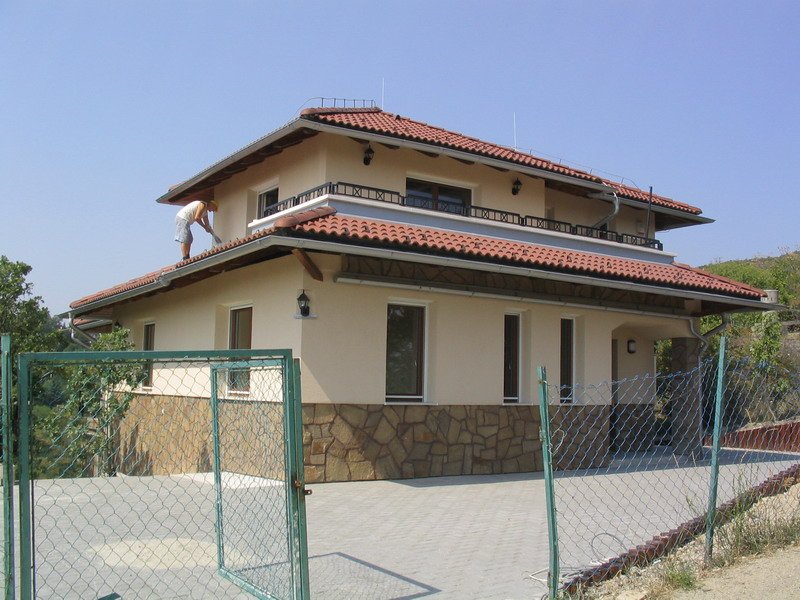 háromszintes villa szentendrén