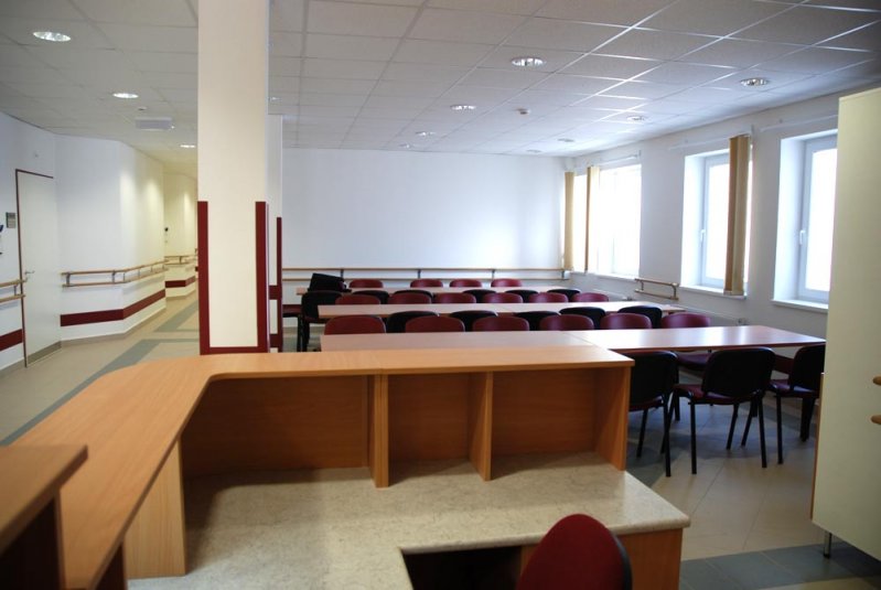 beltér, betegváró