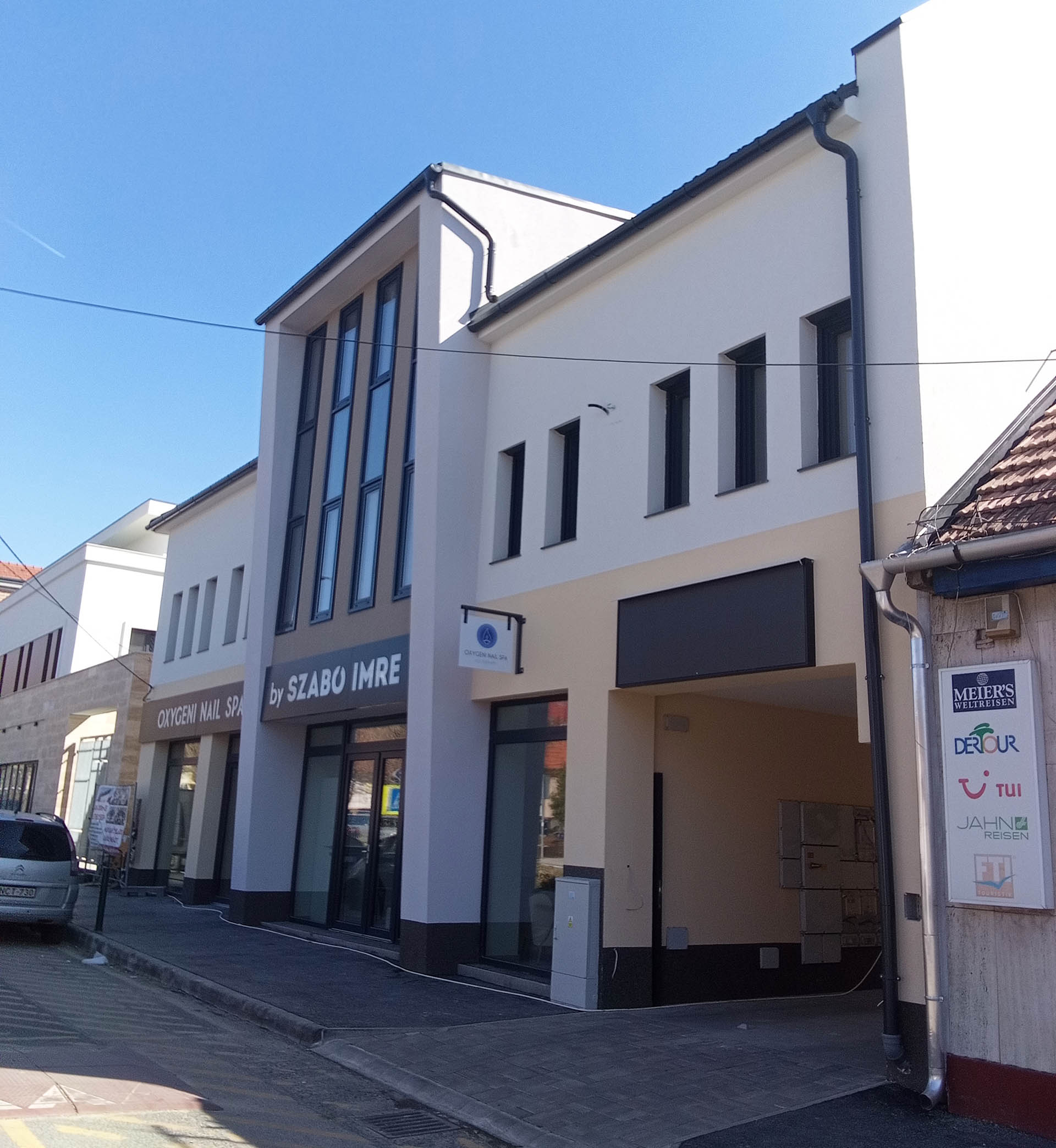 ház üzlethelyiséggel, mérnöki tervezése