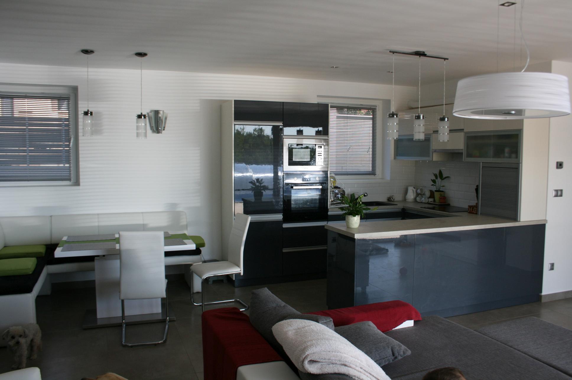 beltér, nappali - étkező